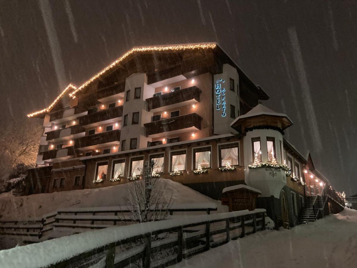 Hotel Al Prato Fiera Di Primiero Buitenkant foto