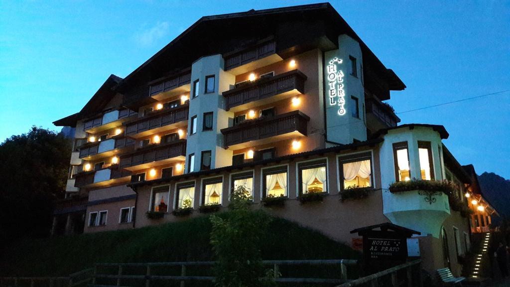 Hotel Al Prato Fiera Di Primiero Buitenkant foto