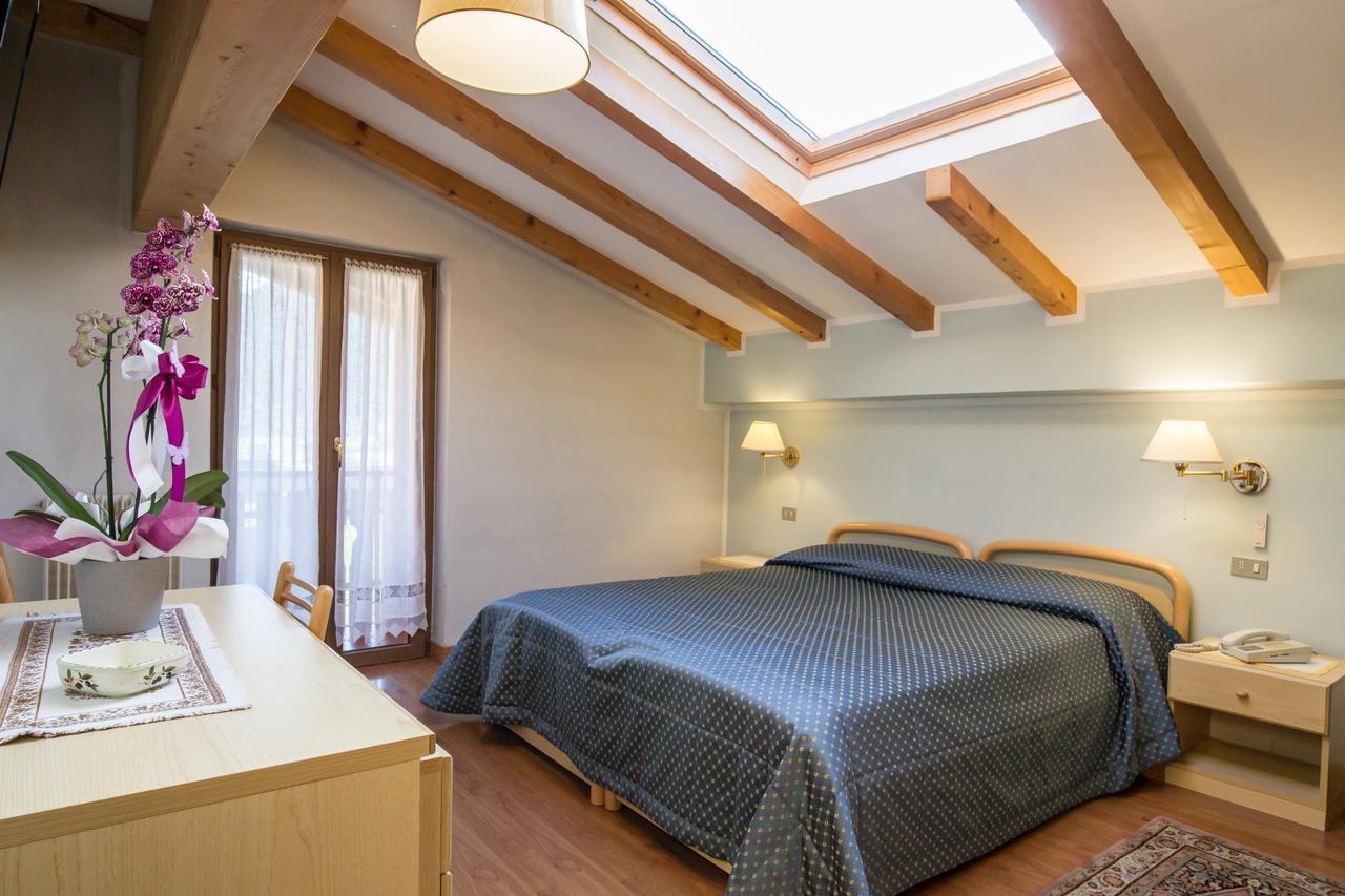 Hotel Al Prato Fiera Di Primiero Buitenkant foto