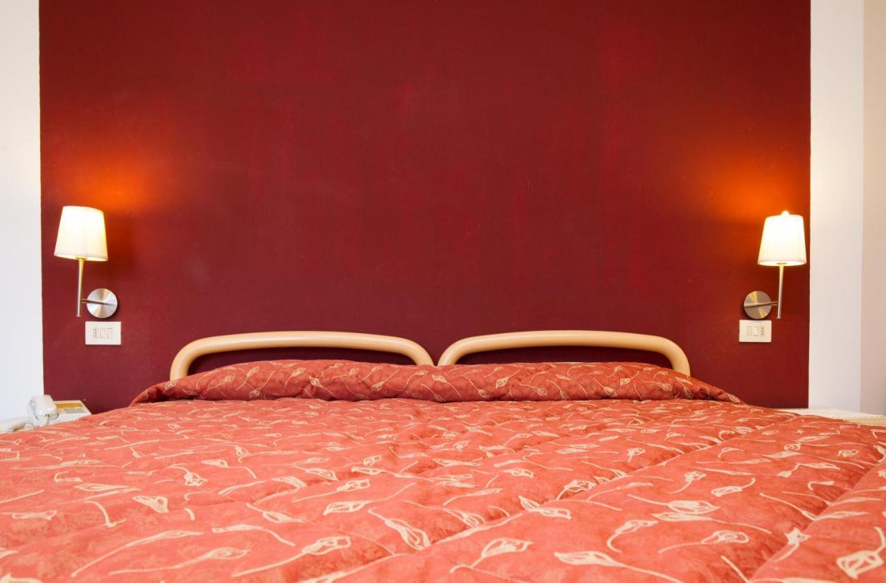 Hotel Al Prato Fiera Di Primiero Buitenkant foto
